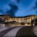 Bouganville Hill & Wellness Space Отель 4*