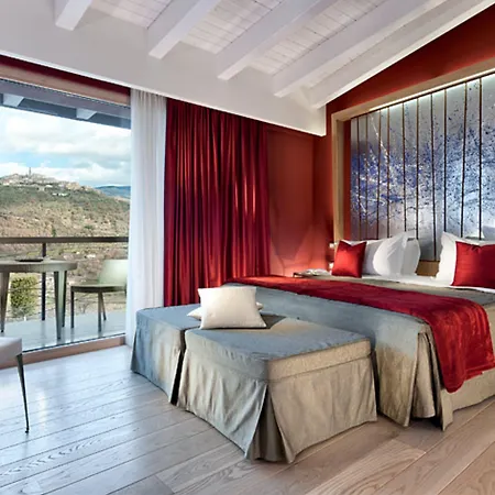 Bouganville Hill & Wellness Space Hotel 4*