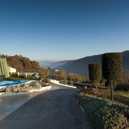 Bouganville Hill & Wellness Space