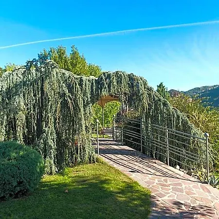 Bouganville Hill & Wellness Space Hotel 4*