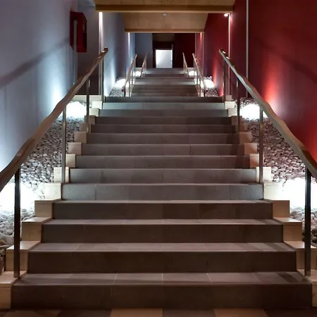 Hotel Bouganville Hill & Wellness Space